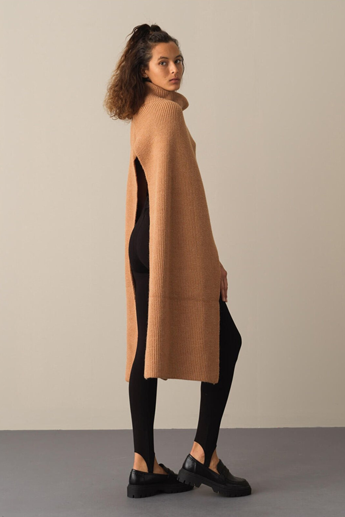 Brelka Cape Top 02 | Wearhause