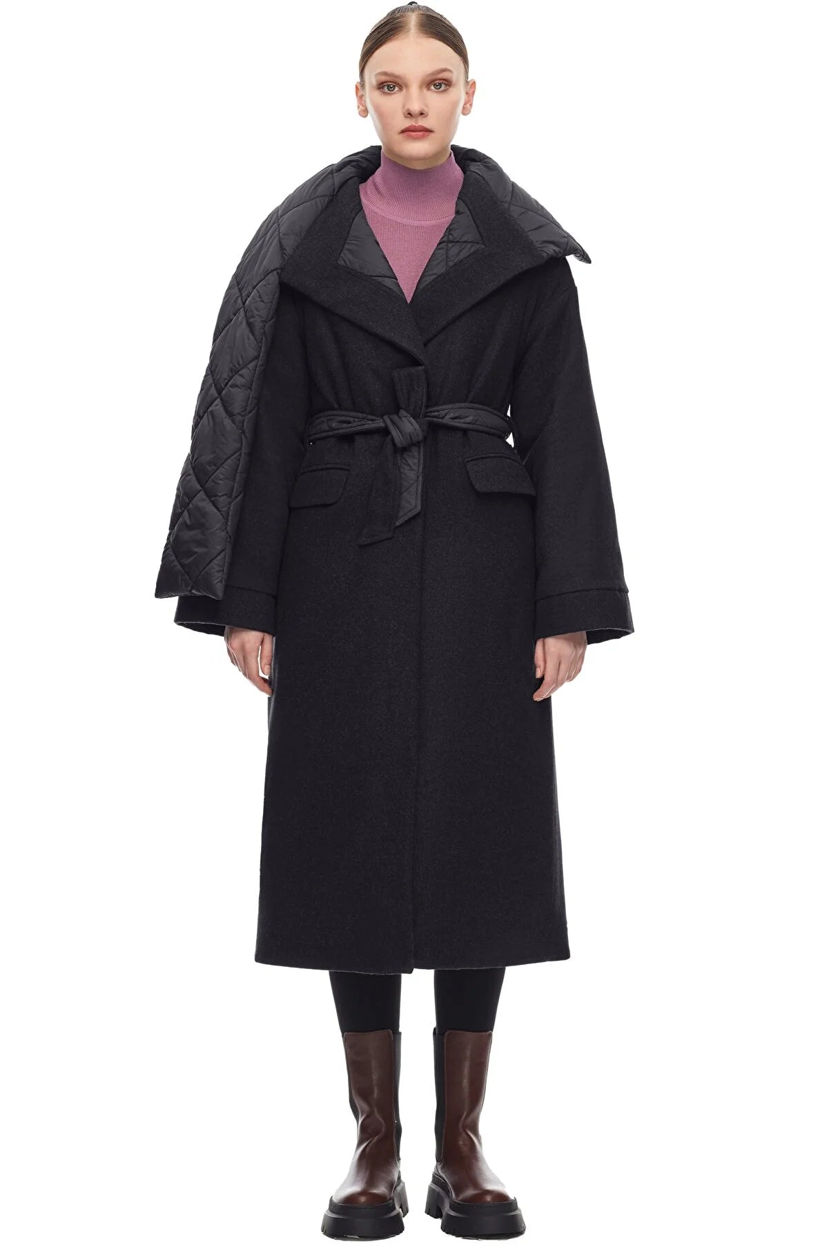 Moeva Coat 02