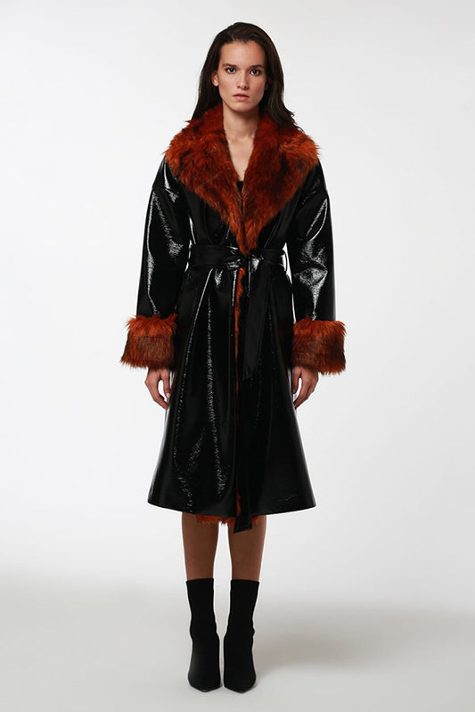 Damedot Coat | Wearhause