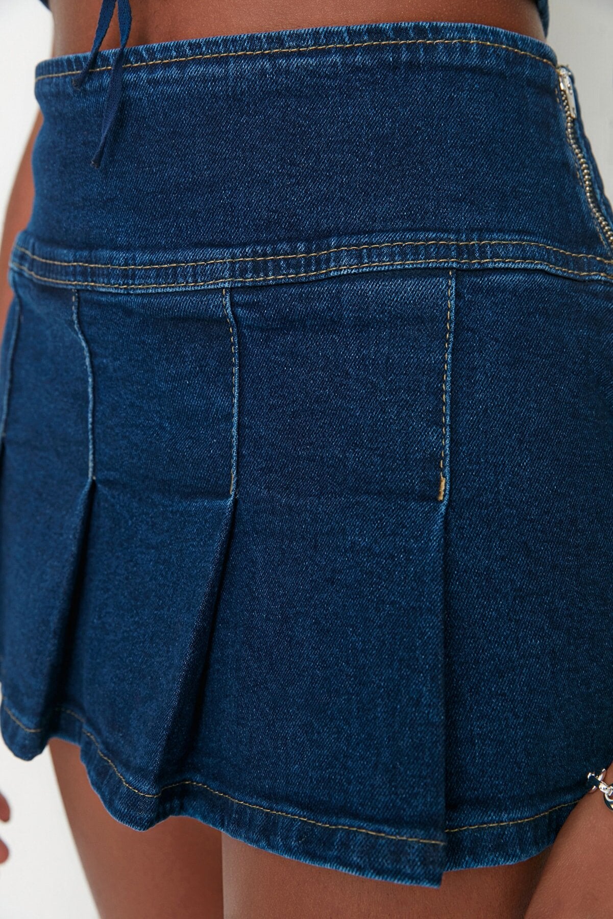 Enter Sandman Bottom | Wearhause