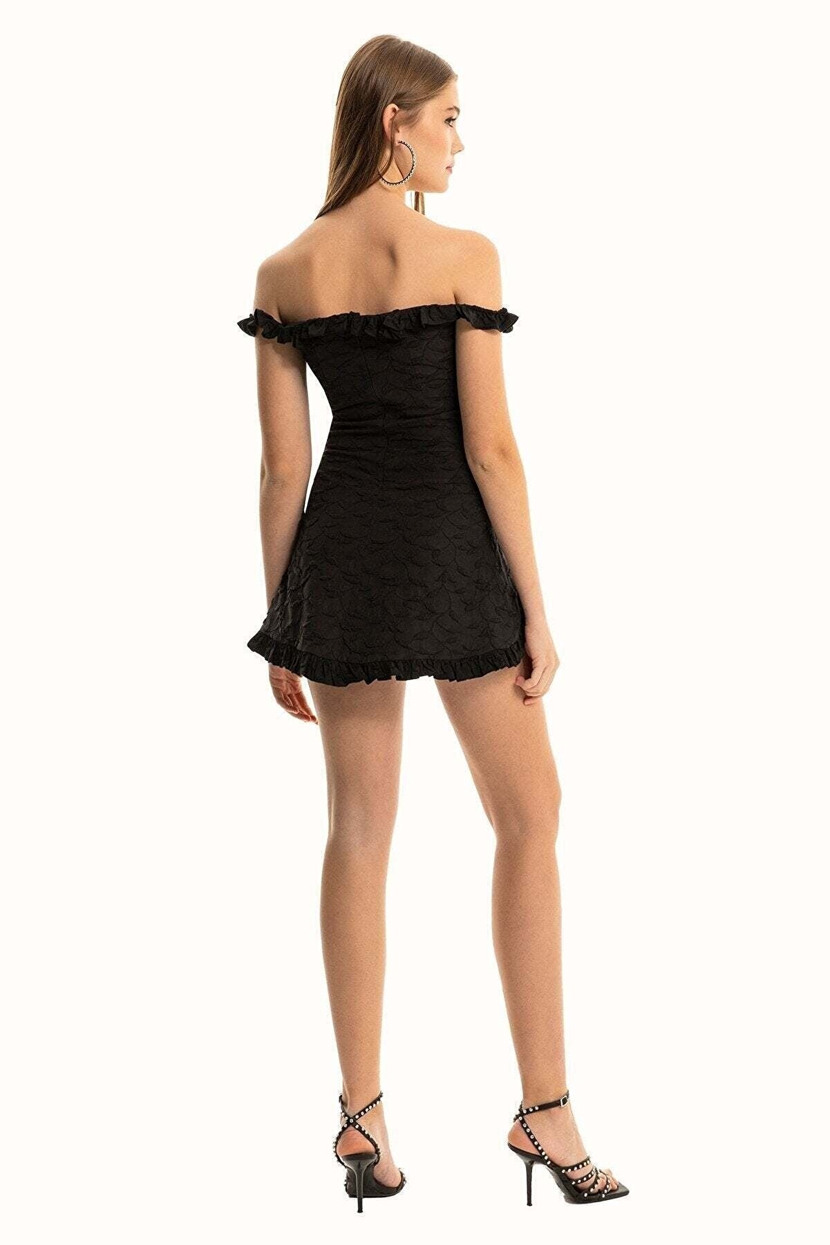 Alana Dress | Wearhause